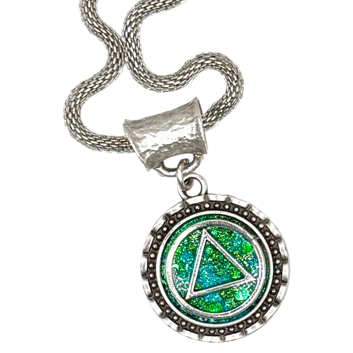 A08. "Turquoise Glam", AA Silver Plated Necklace.