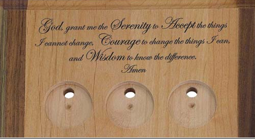 G013. 12 Medallion Holder, Serenity Prayer - Choices Books & Gifts