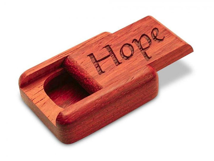 G032. Medallion Box: Inspirational Wooden Box - Choices Books & Gifts