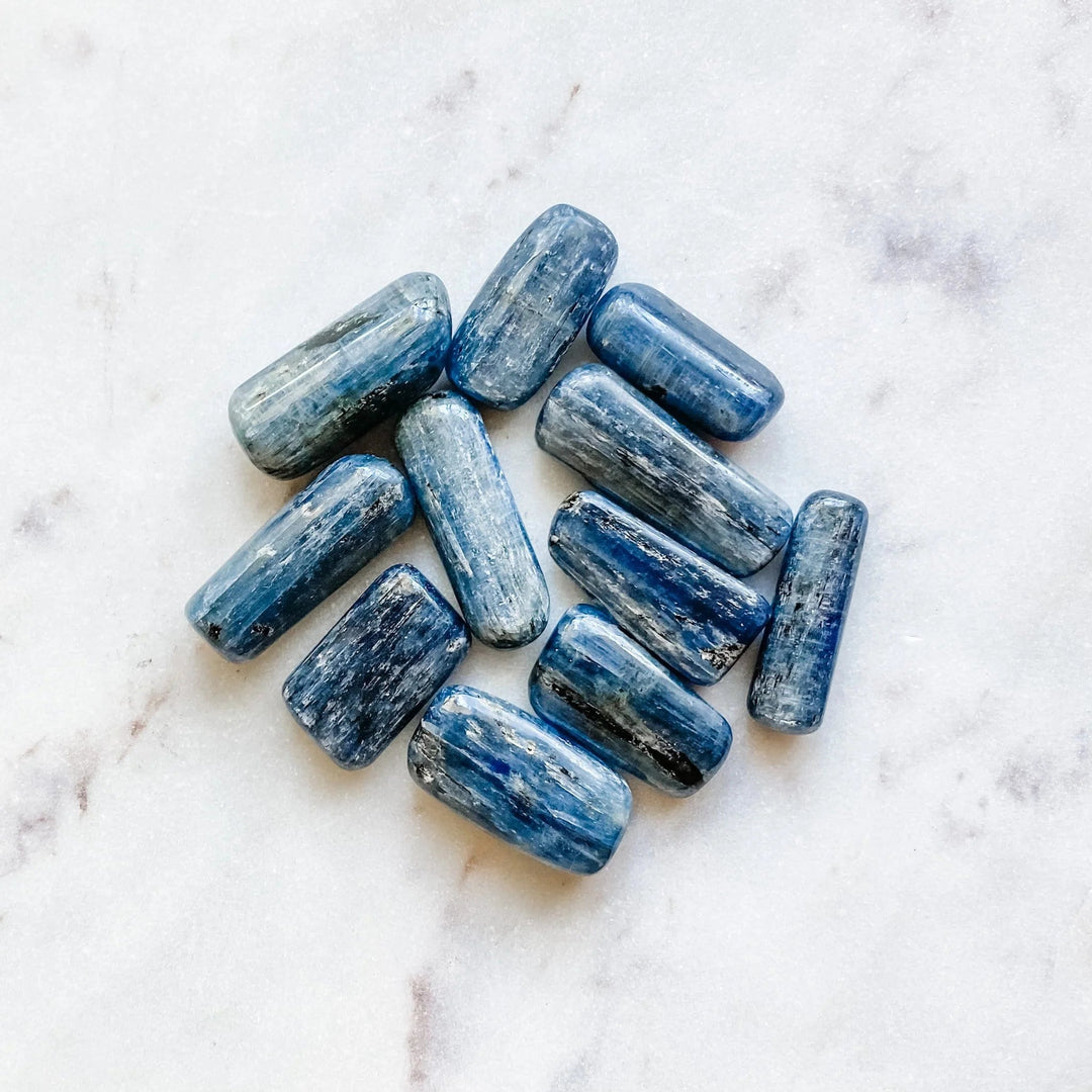 Z. Crystals: Blue Kyanite (Tumbled)